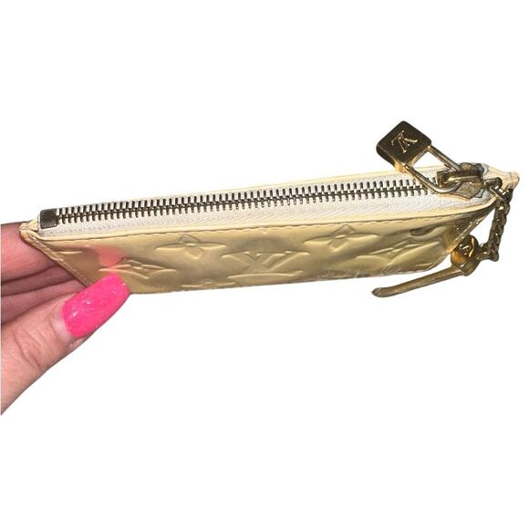 Authentic Louis Vuitton Monogram Vernis Keyholder/ coin purse - Picture 2 of 12